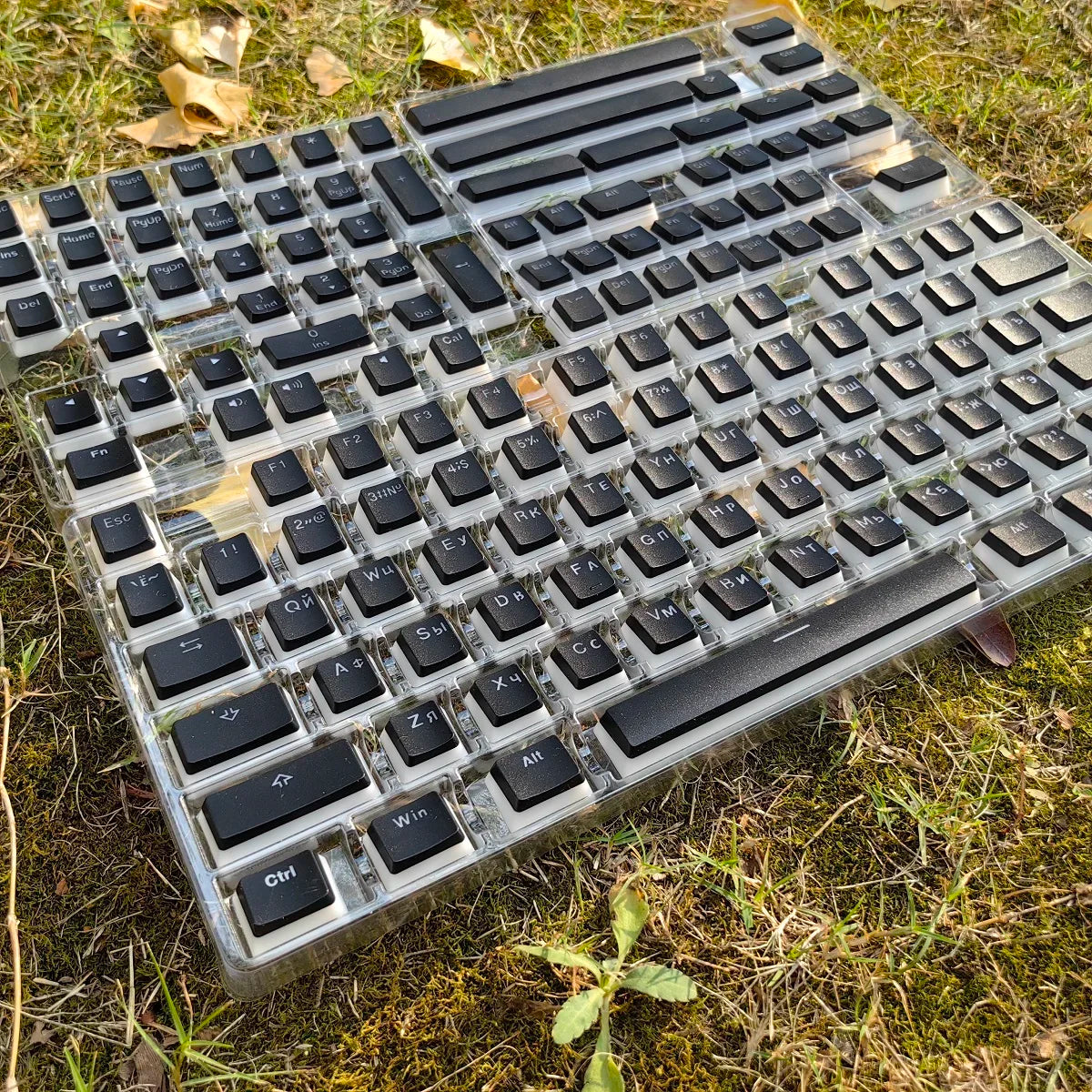 MAIMOOO Russian Layout Pudding Keycaps 117/141 Keys PBT Material Translucent Keycap for DIY Mechanical Keyboards Key Caps
