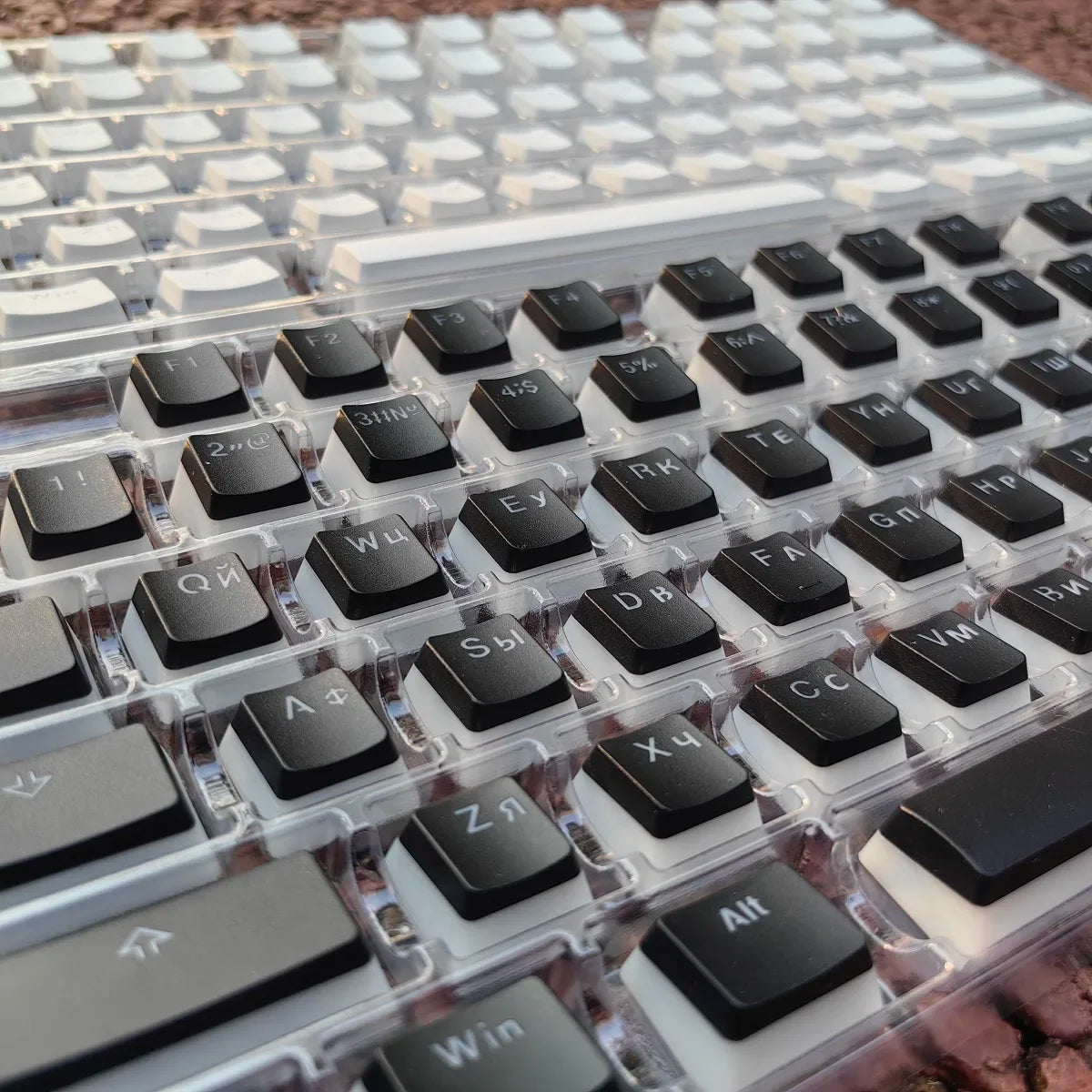 MAIMOOO Russian Layout Pudding Keycaps 117/141 Keys PBT Material Translucent Keycap for DIY Mechanical Keyboards Key Caps